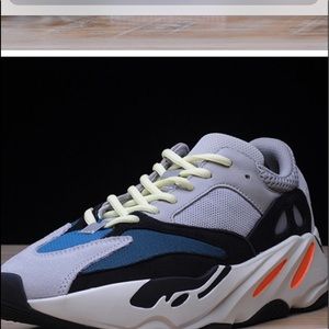 Meet your Posher, Carlos